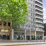 Two Bedroom Treasure On William - Sleeps 4