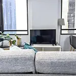 My80 Apartment Located In The Inner Of Melbourne Cbd