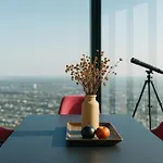 Luxurious Entire Top Floor Penthouse At Eureka Tower