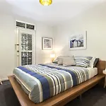 Melbourne Luxury Paradise