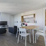 Apartments Melbourne Domain - New Quay Docklands
