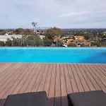 Ivanhoe Apartments