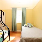 Brunswick Renaissance - Parking, Garden, Bath, Family