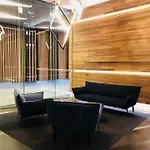 Explore Docklands Lovely Apartment Lvl8