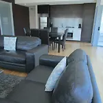 Harbour Escape Apartments