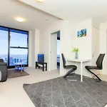 Melbourne Skyhigh Apartments