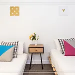 Sunshine Boutique Apartments Collins