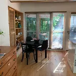 Garden Cottage St Kilda