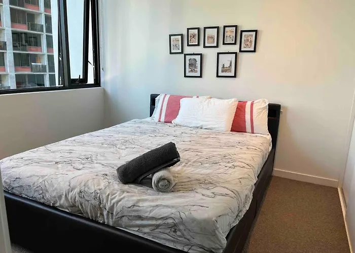 City-View High Rise 2Br Apt W/Pool, Sauna Gym, Library Near Southern Cross Station Melbourne Cbd