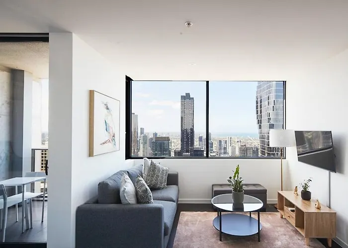 City Lights & Manhattan Heights - A Gem In Melbourne