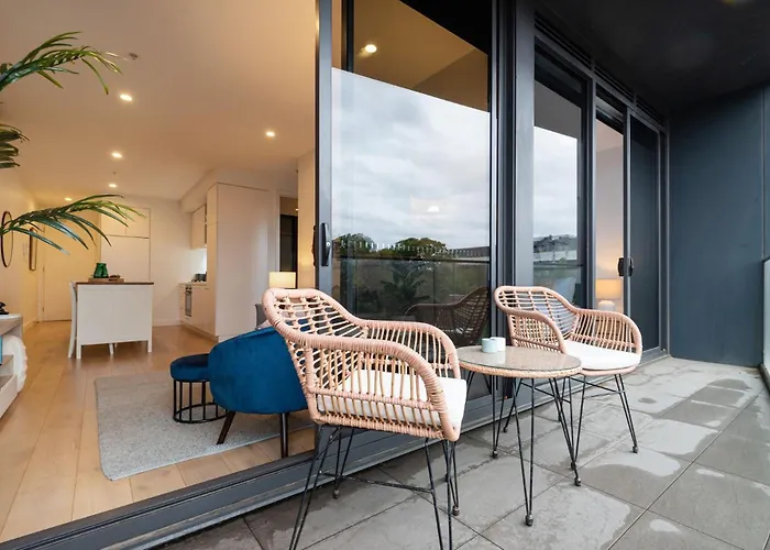 Bayside Living At The Hampton
