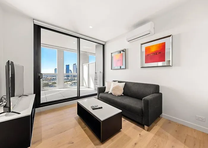 Serain Residences On 263 Normanby Road