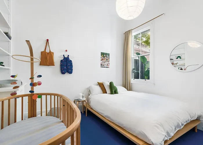 A Designer Terrace House By Edinburgh Gardens
