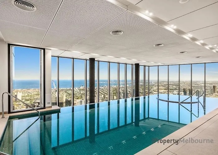 Modern 2B2B Apt With Stunning Views