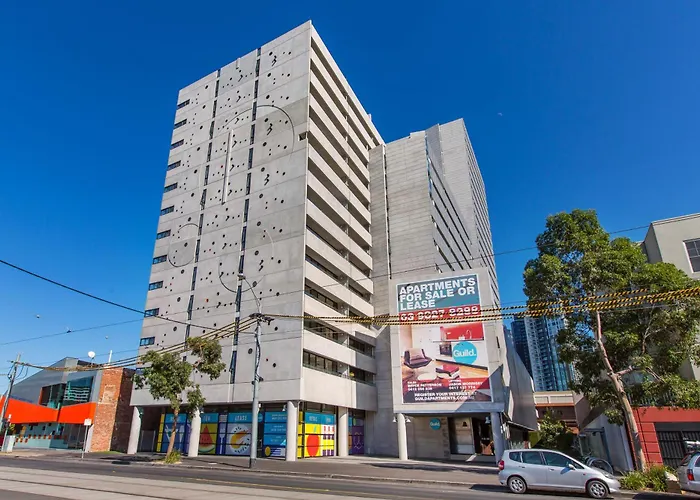Complete Host Guild Apartments