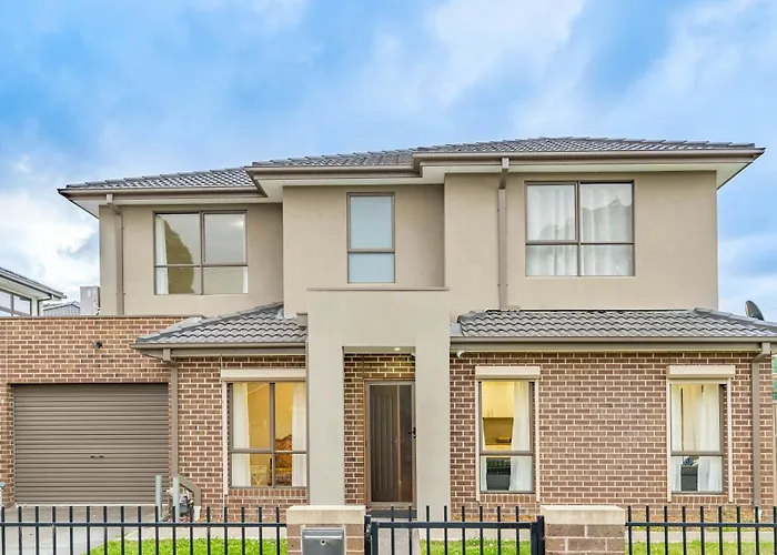 Hidden Gem - 3 Bedroom Townhouse In Heidelberg West