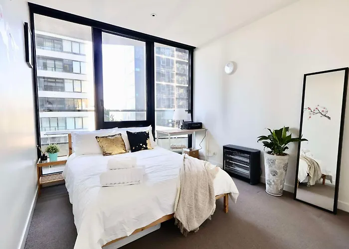 Entire 1 Bedroom Southbank Apartment - Gym Pool Sauna 1 Step To Crown Casino