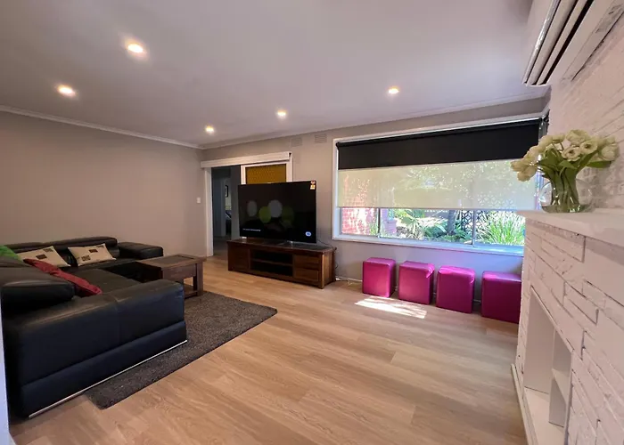 Newly Refurbished House- Superfast Internet