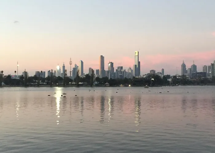 Sand & The City
