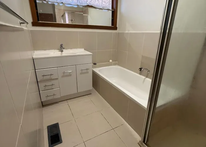 Bundoora Cozy Room