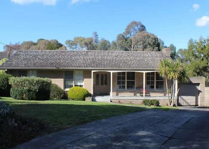 Australian Home Away @ Doncaster Grange Park