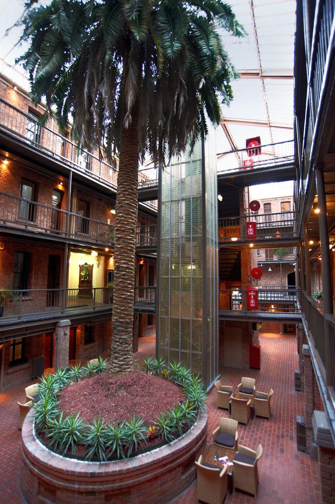 Quest Gordon Place Aparthotel 4*