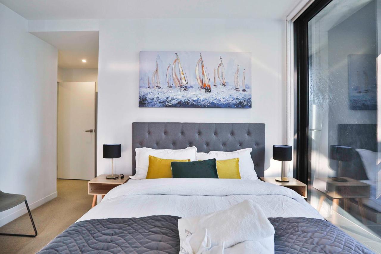 My80 Located In The Inner Of Cbd Apartment *