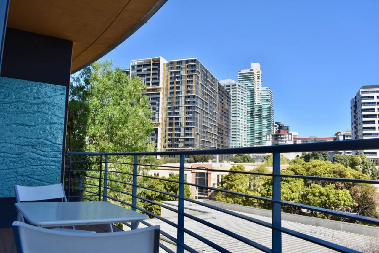 Extra Large 2 Bedroom In Melbournes Southbank * Melbourne