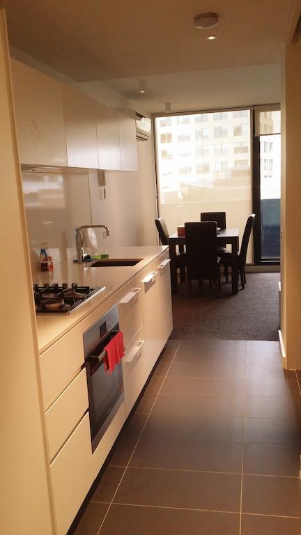Guilfoyle Apartment *