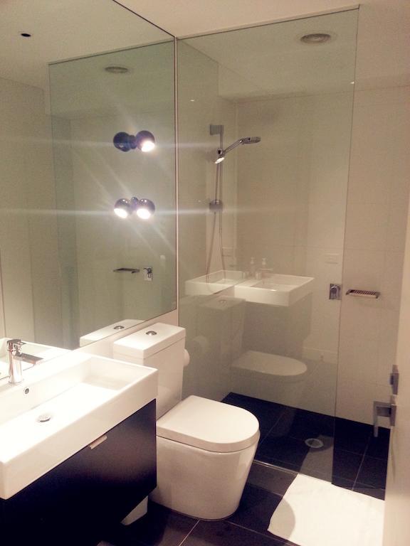 Guilfoyle Apartment *