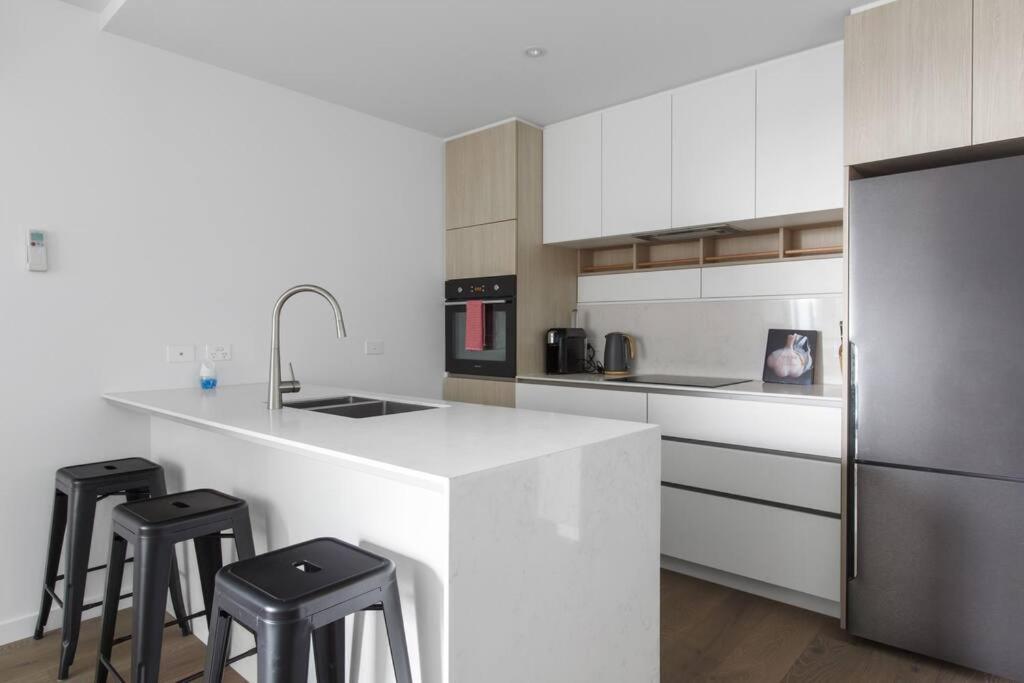 Style Living In The Heart Of Moonee Ponds Apartment
