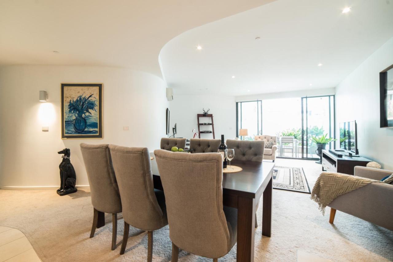 Mega Style Richmond Apartment *