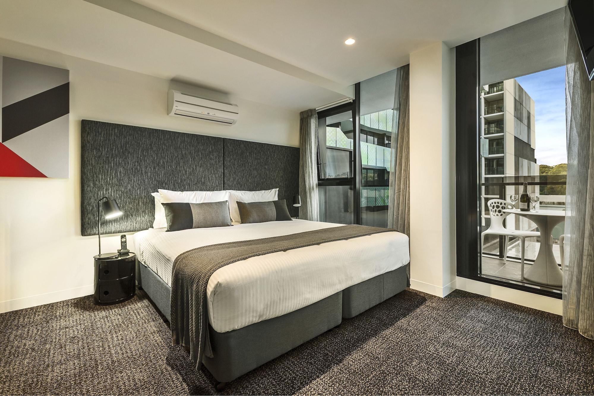 Aparthotel Corporate Living Abbotsford 4*