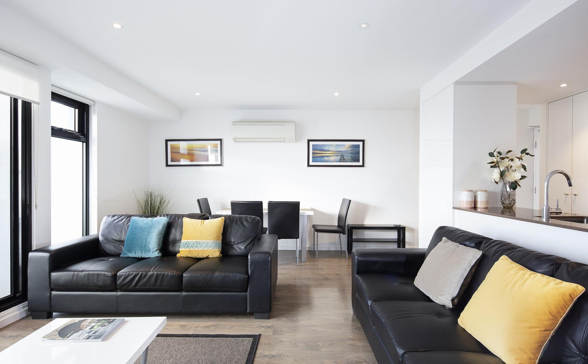Rnr Serviced North Melbourne