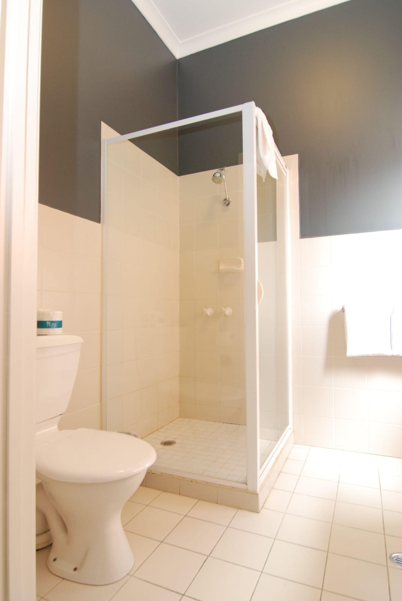Brunswick Tower Hotel 3*