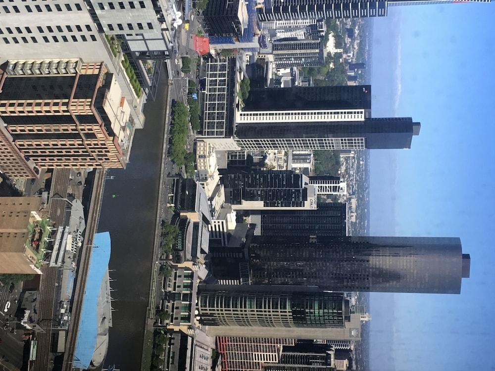 Skyhigh Aparthotel Melbourne