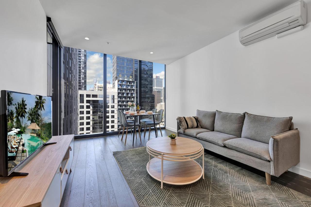 Apartment Eq Tower Modern Cbd Melbourne