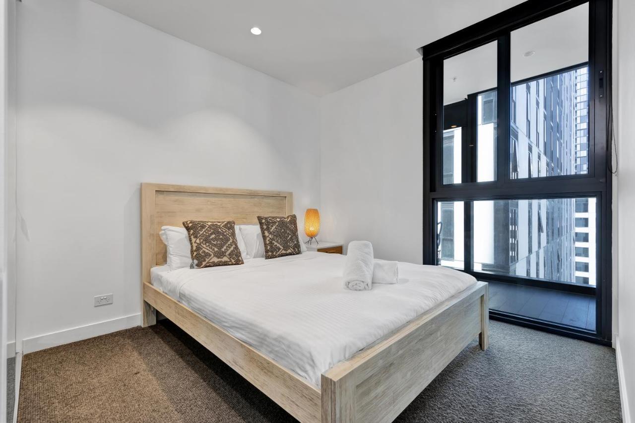 Eq Tower Modern Cbd
