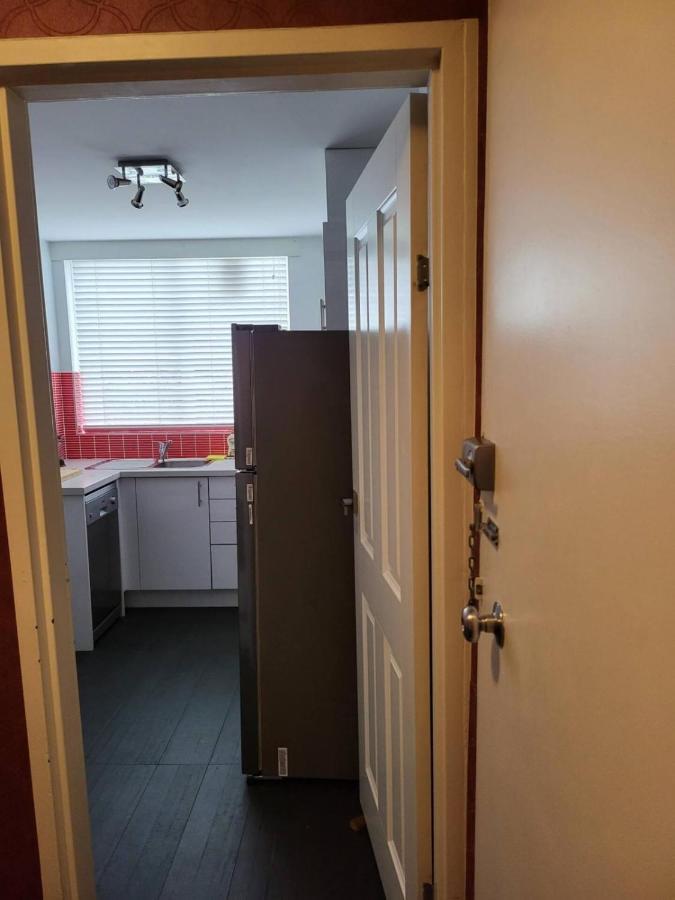 Apartment Homely 1 Bedroom Retreat In South Yarra With Balcony