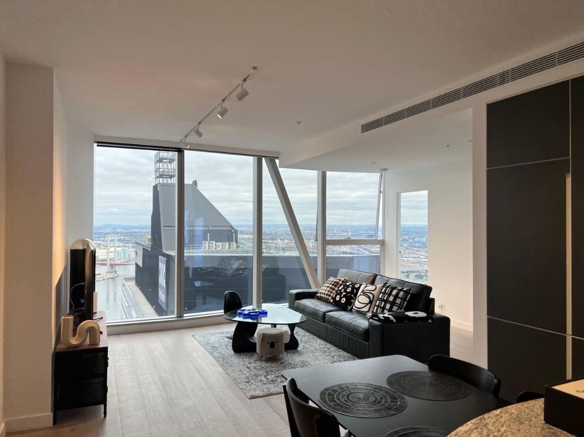 Wsp Luxury 2b2b In Cbd With Free Parking Apartment Melbourne