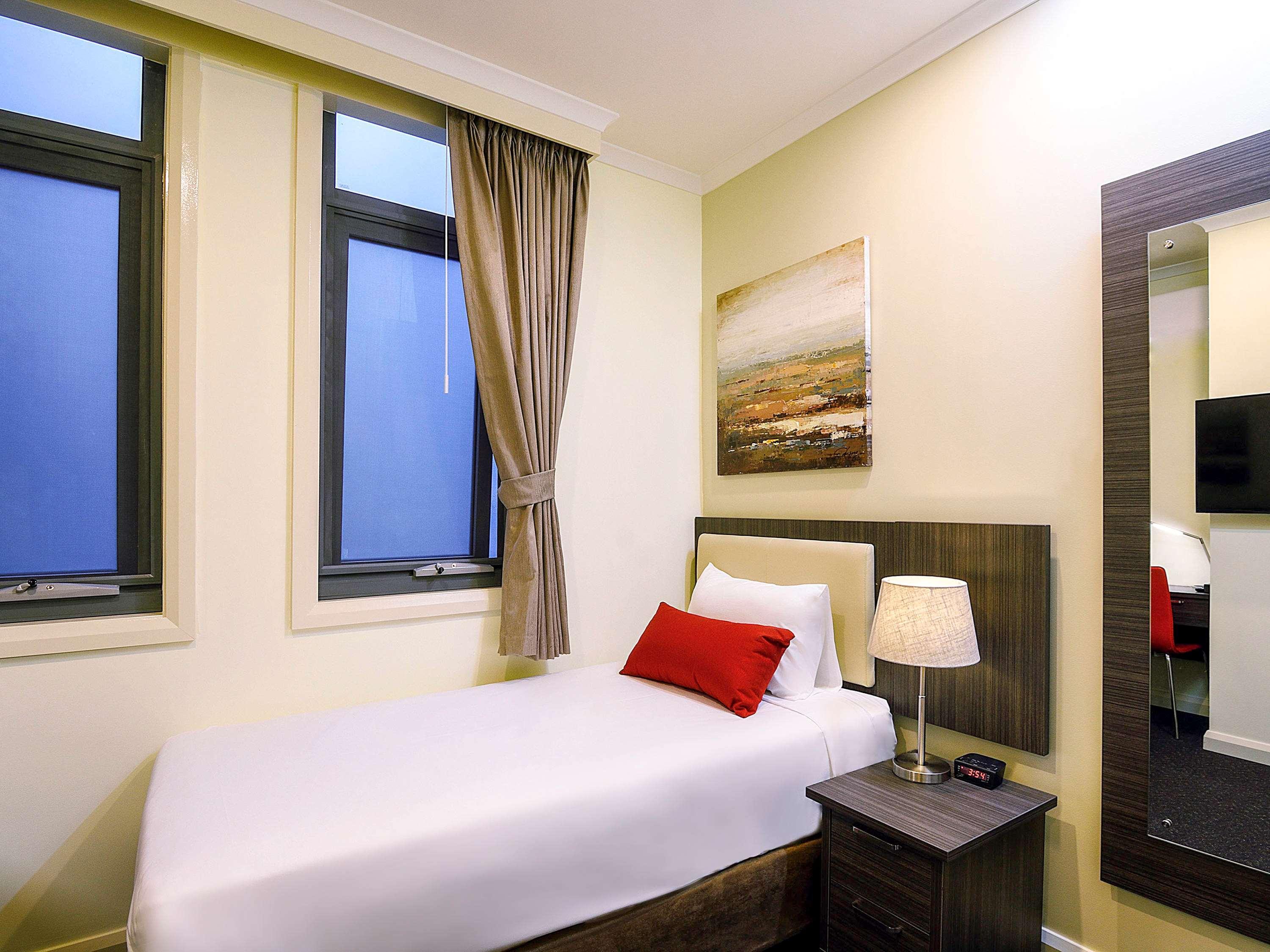 Ibis Styles Kingsgate Hotel