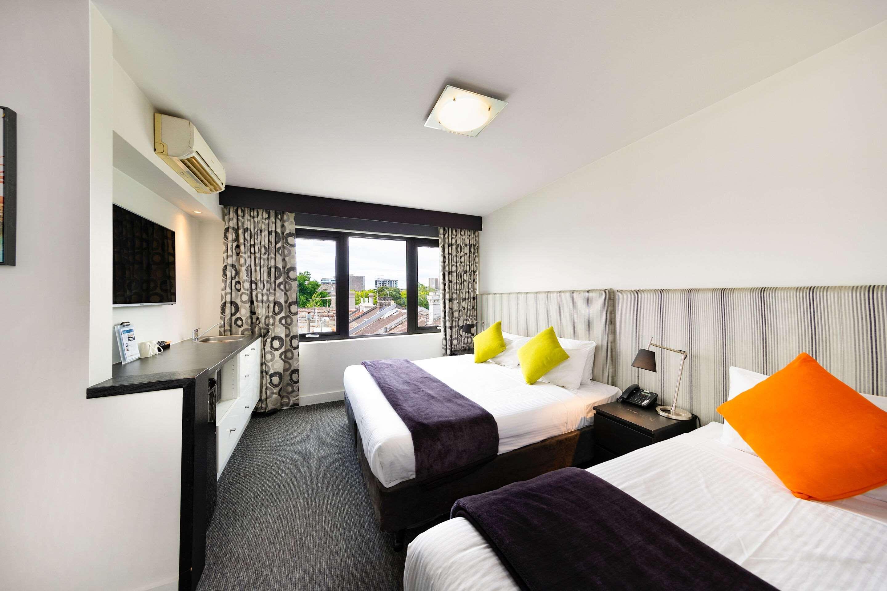 Comfort East 4* Melbourne