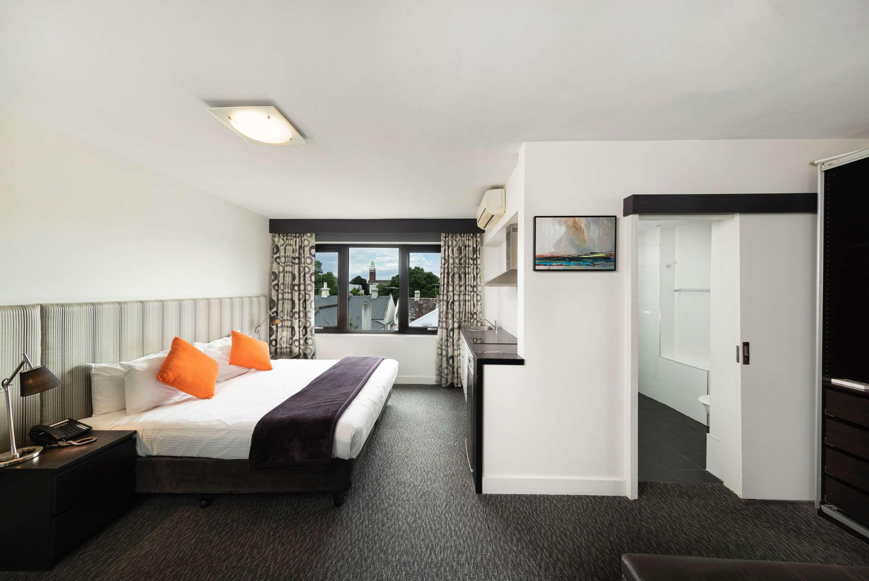 Hotel Comfort East