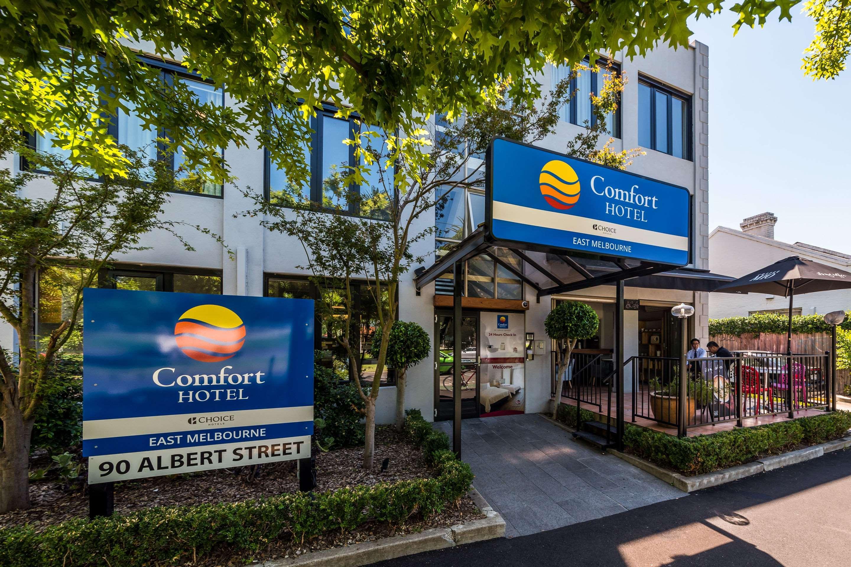 Comfort East Hotel
