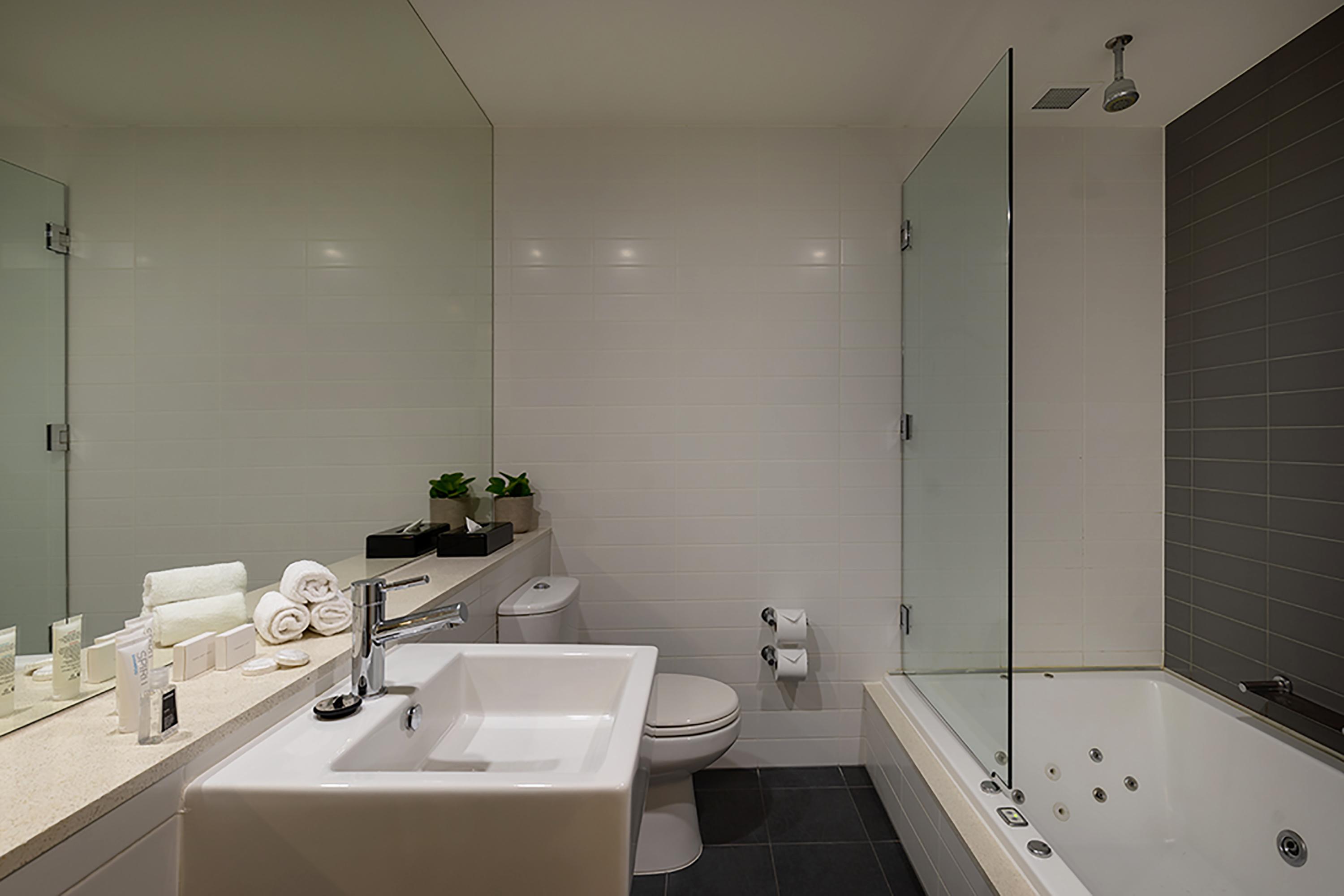 Causeway 353 Hotel 4*