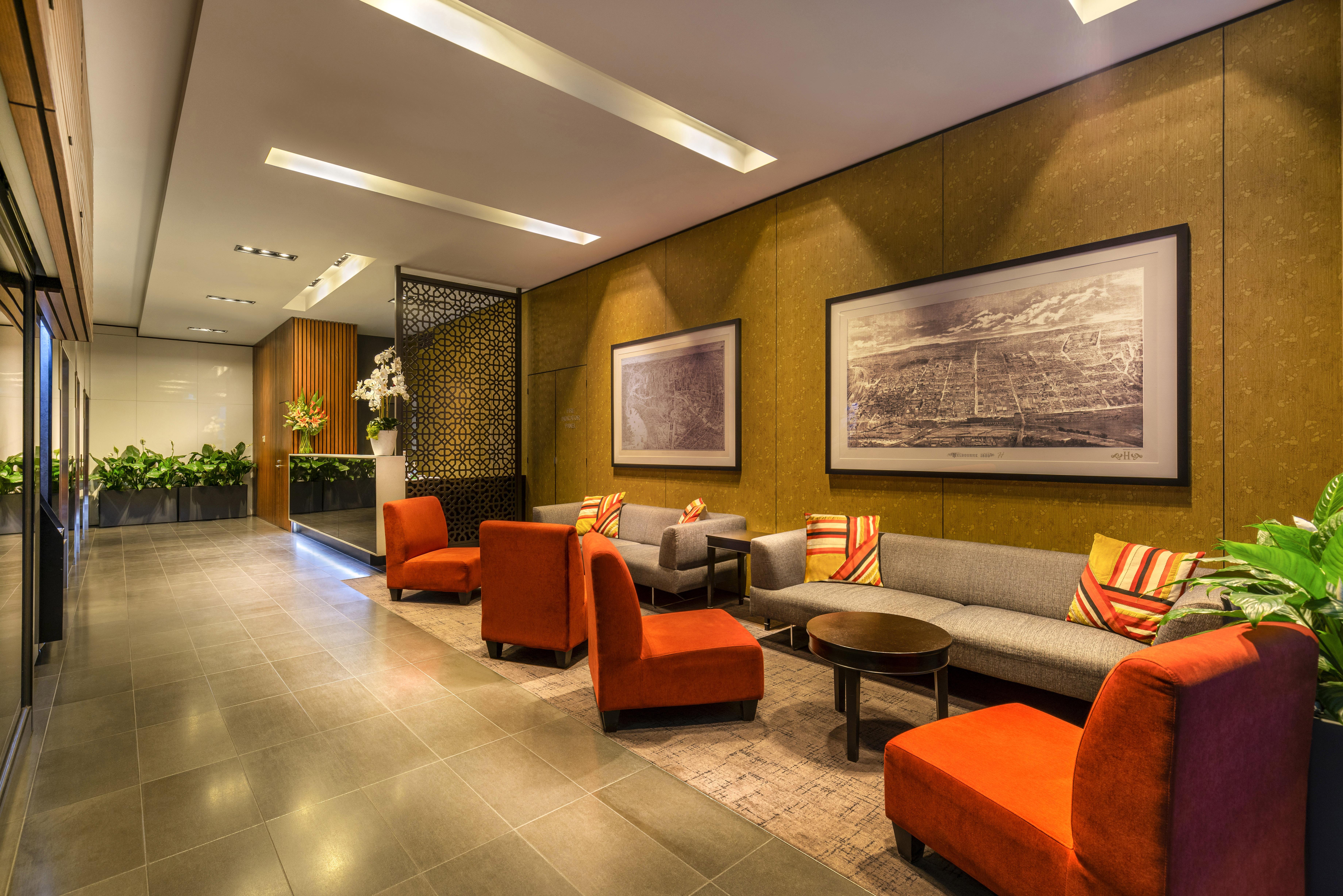 Causeway 353 Hotel