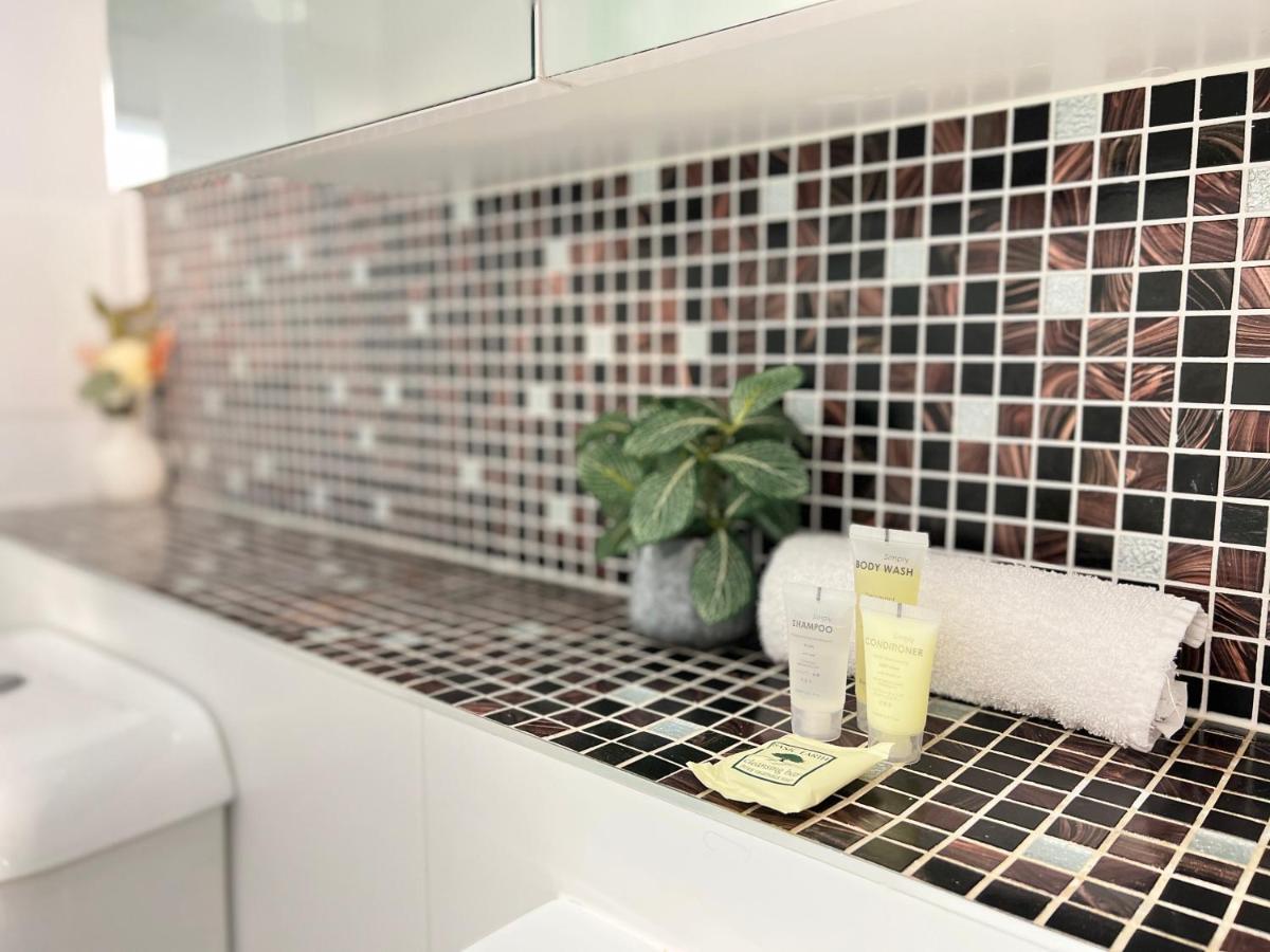 Cosy 2 Beds 2 Baths Apt With Car Park At Southern Cross *