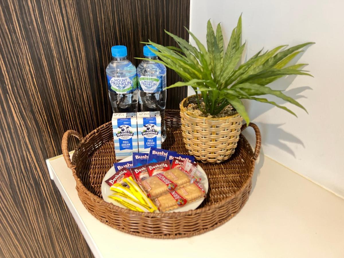 Cosy 2 Beds 2 Baths Apt With Car Park At Southern Cross Apartment Melbourne