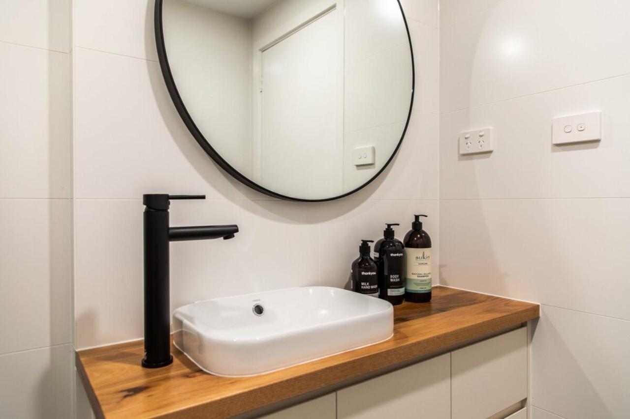 Apartment Luxury Spacious 2 Bedroom Fitzroy *