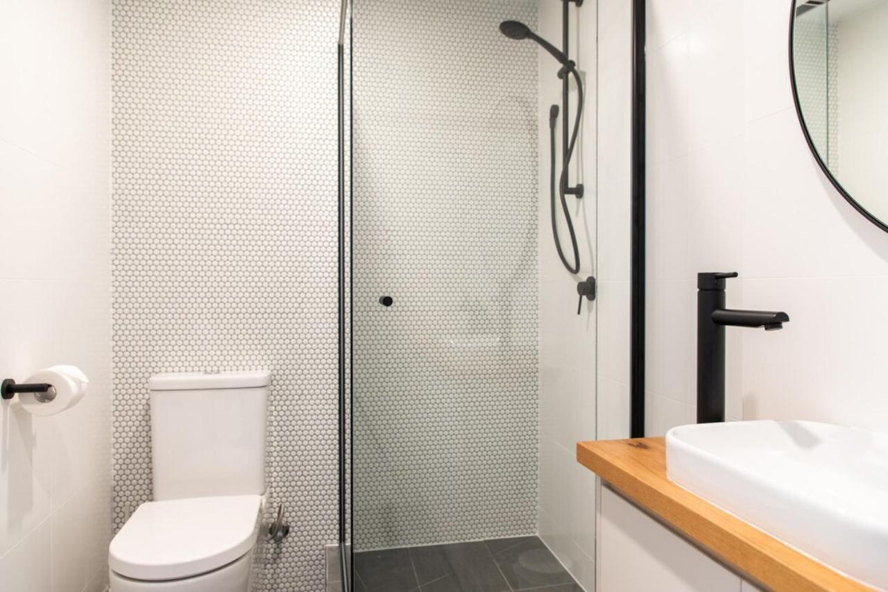 Luxury Spacious 2 Bedroom Fitzroy *